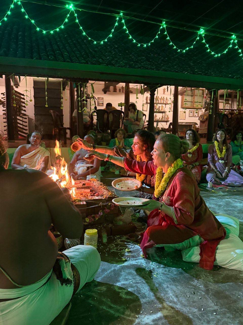 Церемония Karma House в храме